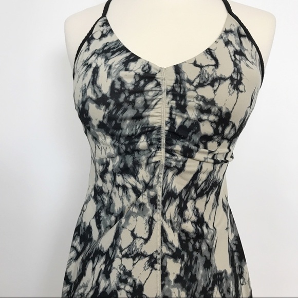 Lululemon Open Your Heart Tank Mojave Tan/Black 6 - Picture 4 of 8